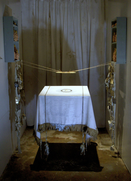INSTALLATION: At Any Time, 2005